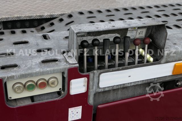 Car carrier truck MERCEDES-BENZ Antos 2443 Autotransp. Kässbohrer Metago