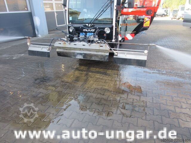 Road sweeper Multicar Schwemmaufbau Muvo Cristal 3000 BP  80ba