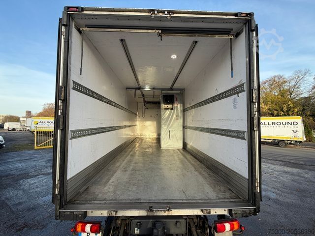 Refrigerated truck MERCEDES-BENZ Atego 3 4x2 BL Kühlkoffer/LBW/Automatik