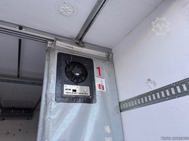 Refrigerated truck MERCEDES-BENZ Atego 3 4x2 BL Kühlkoffer/LBW/Automatik