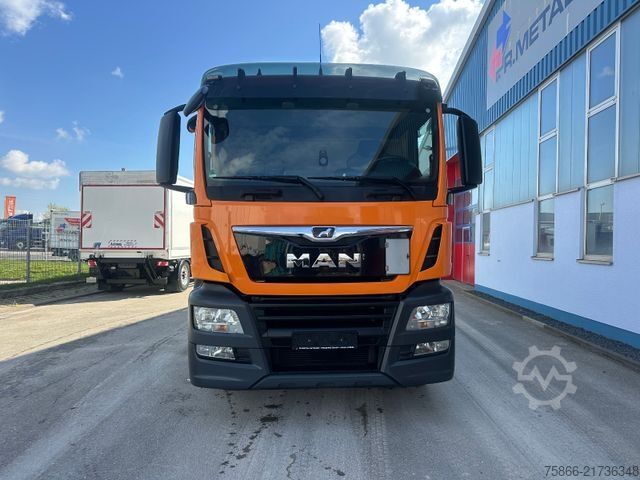 Flatbed truck MAN 26.430 TGS BL 6x2 Platteau - Mitnahmestapler