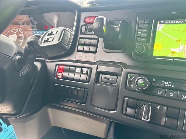 Hazardous materials truck SCANIA R450 Euro6D Retarder ACC ADR EXII / EXIII PTO
