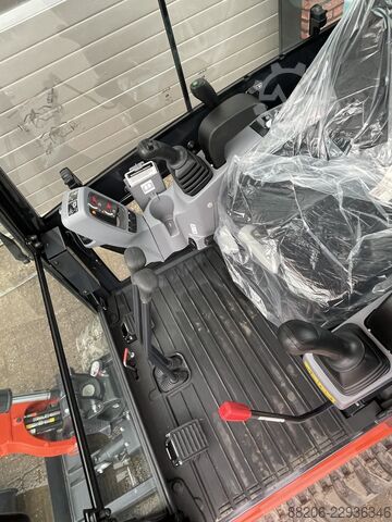 Kubota KX019 mini excavator NEW €440 LEASE KUBOTA KX019 minigraver NIEUW €440 LEASE