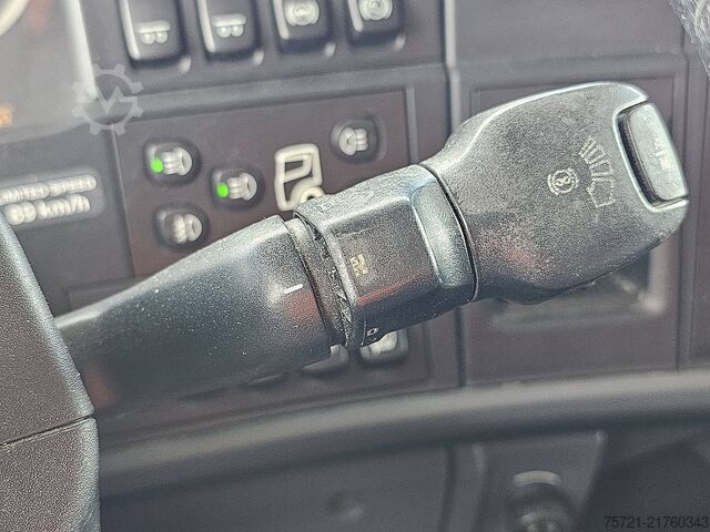 Standard-SZM SCANIA R490