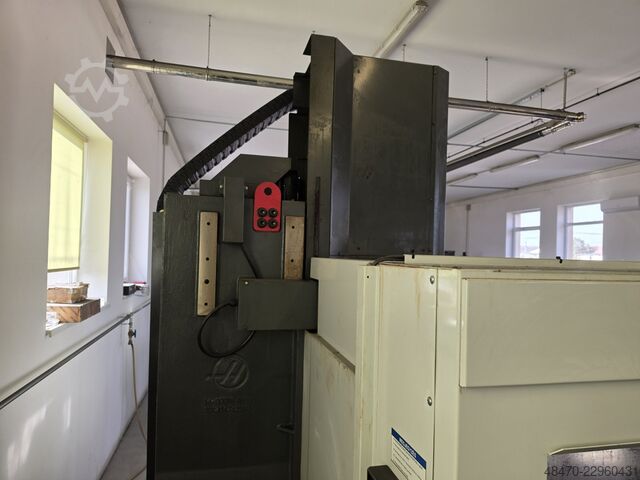 Vertical machining center HAAS VF-3