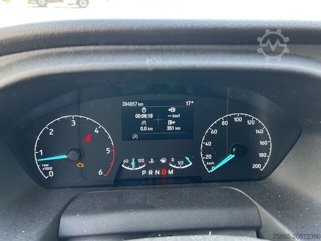 Closed box Ford Transit 2.0 TDCI Trend RWD / Box / Loadlift / F...