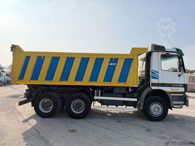 Tipper truck Mercedes-Benz ACTROS 3348