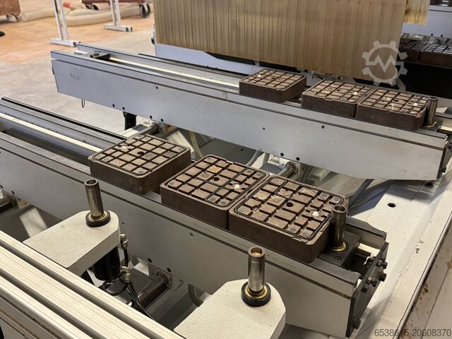 Machining center WEEKE BP155