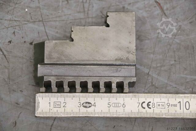 Interchangeable jaws four-jaw chuck unbekannt Breite 20 mm
