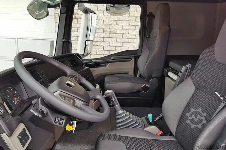 Standard-SZM MAN TGS 40.480 BB SA Tractor Head (13 units)