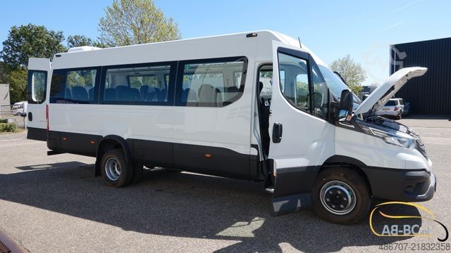 Motor coach IVECO NEU Daily 65C18 24 Sitze
