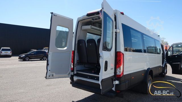 Motor coach IVECO NEU Daily 65C18 24 Sitze