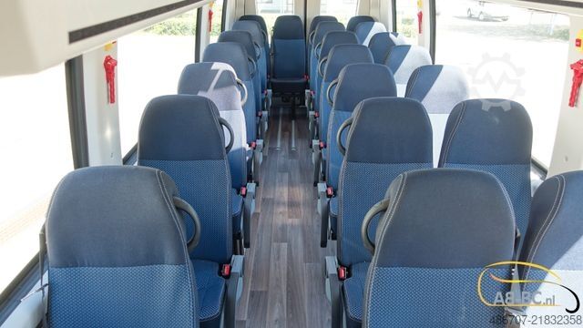 Motor coach IVECO NEU Daily 65C18 24 Sitze