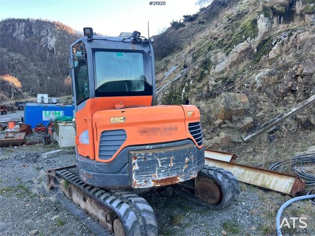 Crawler excavator Doosan DX62R-3 excavator w/ rototilt, sanding bucket and