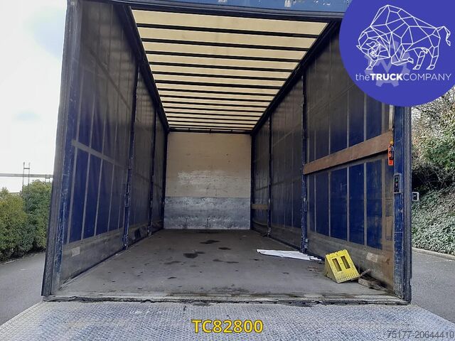 Sliding tarpaulin Iveco EuroCargo 120e25 Euro 5 - ENGINE DAMAGE -