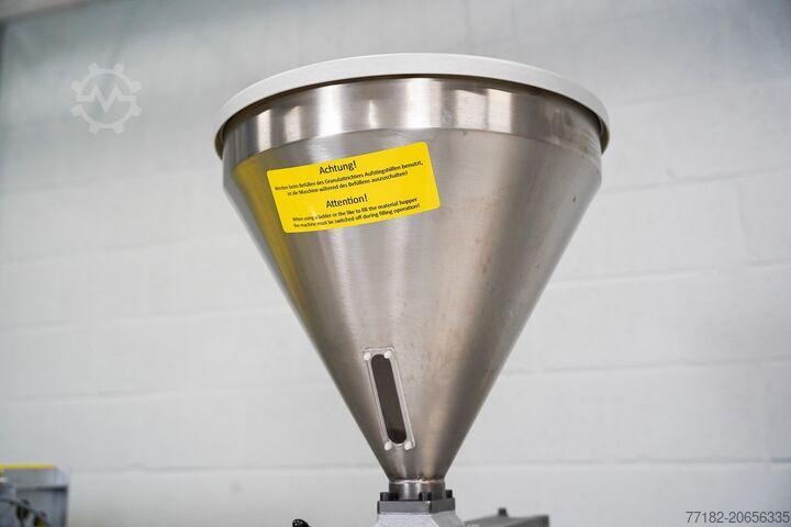 Spritzgießmaschine Dr.Boy 60E