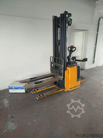 Manual stacker STILL EGV S 14