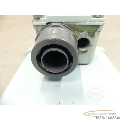 Control unit Baumüller GSF 71-M Servomotor SN: 1195607 - 22A / 170V
