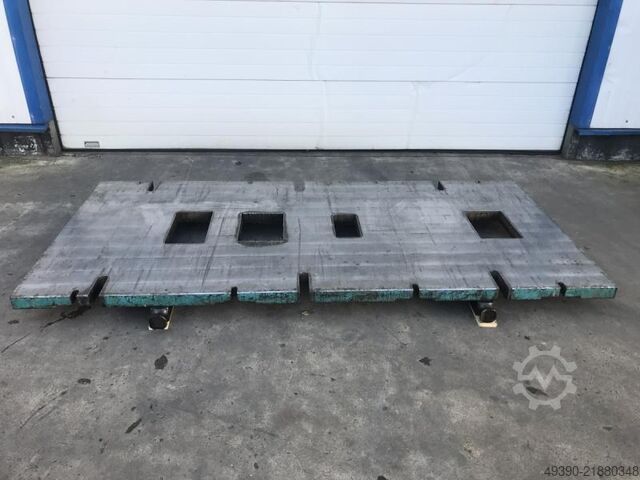 Straightening and welding plate made of steel, solid material; machined steel plate from a tool stee  2980 x 1380 x 74