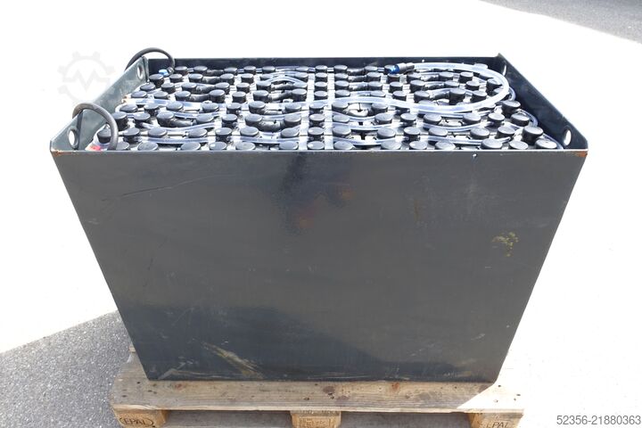 Forklift battery, battery, accumulator, storage Hawker 80V 3PzS465 76% Staplerbatterie