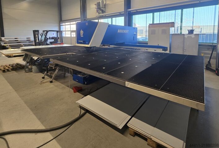 Punching and nibbling machine BOSCHERT Multipunch 1500 Rotation-Index