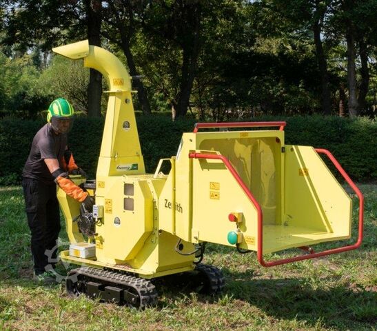 ZENITH bio shredder on crawler chassis - 1 unit Agrinova 