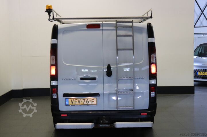 Kastenwagen Renault Trafic 1.6 dCi EURO 6 - Airco - Cruise - PDC - ...