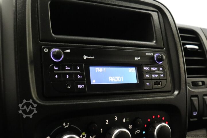 Kastenwagen Renault Trafic 1.6 dCi EURO 6 - Airco - Cruise - PDC - ...