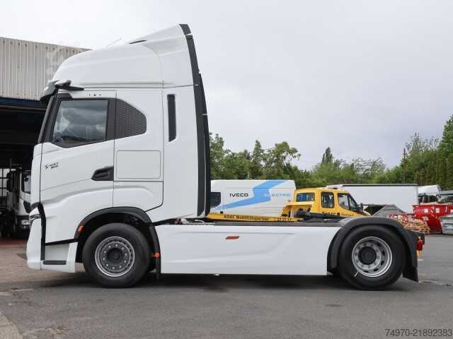 Standard tractor unit Iveco S-Way AS440S50T/P  Sattelzugmaschine
