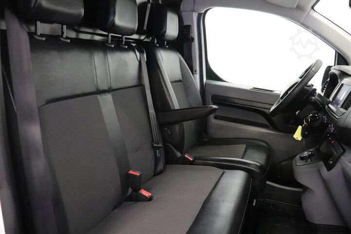 Delivery van Opel Vivaro 2.0 CDTI 122PK L2 Automaat EURO 6 - Airc...
