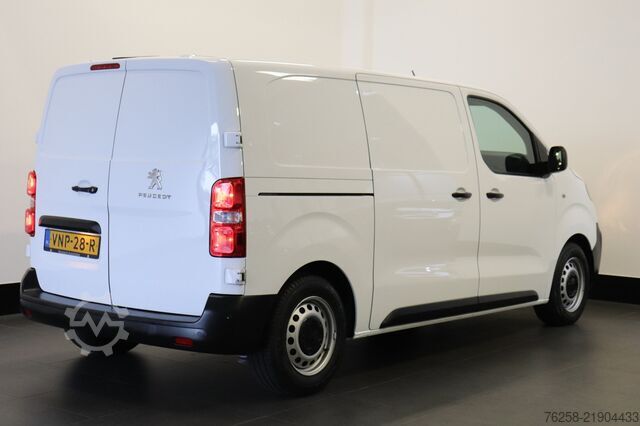 Delivery van Peugeot Expert 1.5 BlueHDI L2 EURO 6 - Airco - Navi - C...