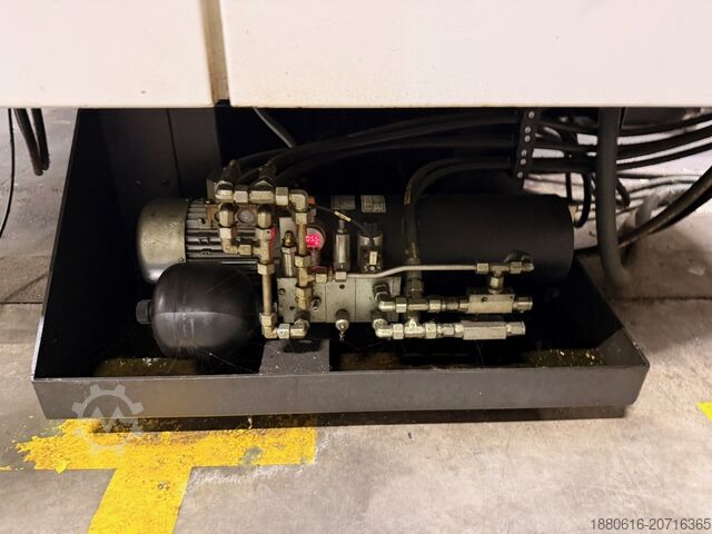 5-Achs-Bearbeitungszentrum +GF+ MIKRON HPM 1350U