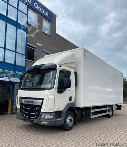 Box truck DAF LF230 DC 12t Möbelkoffer Filz Tür LBW1500 AHK