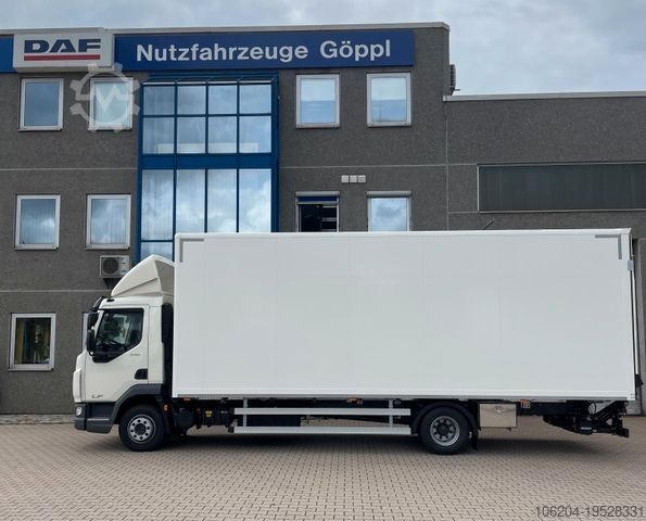 Box truck DAF LF230 DC 12t Möbelkoffer Filz Tür LBW1500 AHK