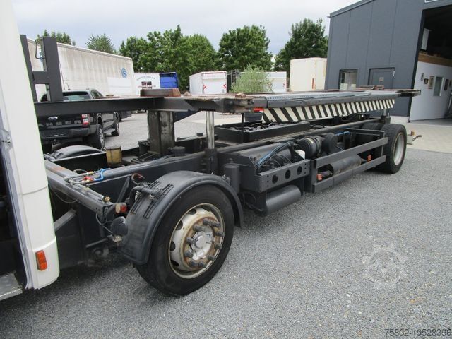 Swap body truck MERCEDES-BENZ Kögel WBH 25P*Wiesel+Umsetzer+BDF+or*