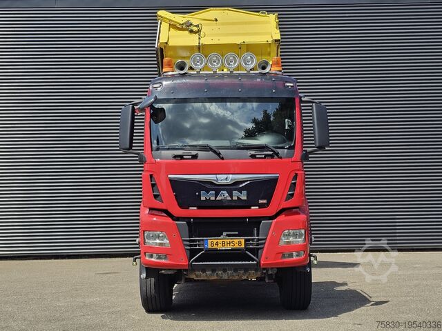 Tipper with crane MAN TGS 33.480 6x6 / PALFINGER Z CRANE / 2 SIDE TIPPER