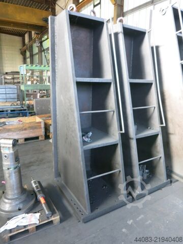 Angular Clamping Device  2400X750x1000