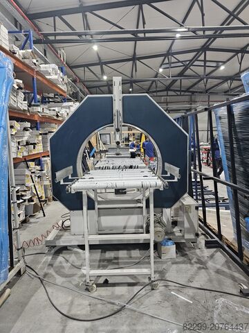 Verpackungsmaschine Robopac Compacta 12