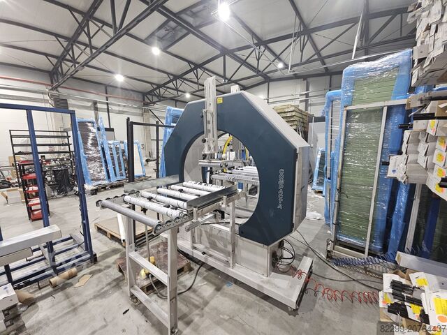 Verpackungsmaschine Robopac Compacta 12