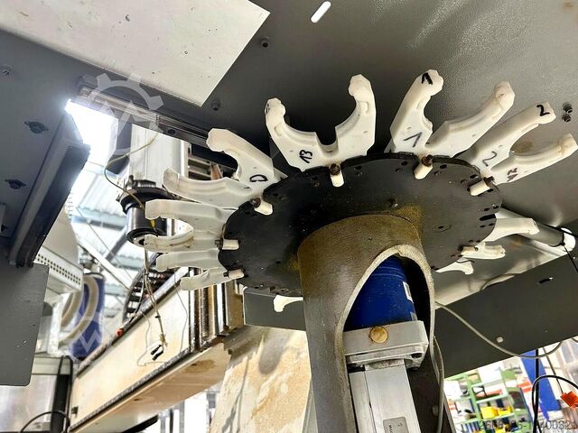 Bearbeitungszentrum BIESSE Rover A-S 1332 UTS