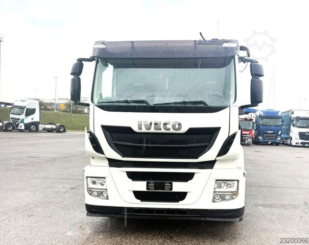 Standard tractor unit IVECO Stralis AD 190S31 cassone + gru PM