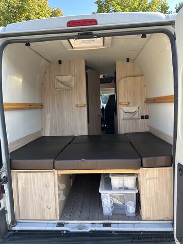 Wohnwagen/Wohnmobil Fiat Weinsberg Carabus 600 K | 4 Posti Letto | Completamente Attrezzato