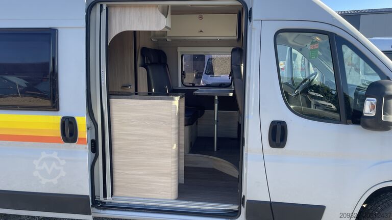 Wohnwagen/Wohnmobil Fiat Weinsberg Carabus 600 K | 4 Posti Letto | Completamente Attrezzato