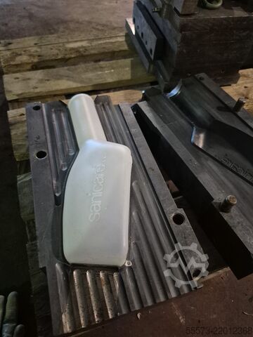 Injection mold  