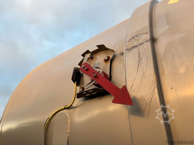 Tankauflieger D-TEC 30.000L VA Gülletankauflieger/Gelenkt/2 Stück!