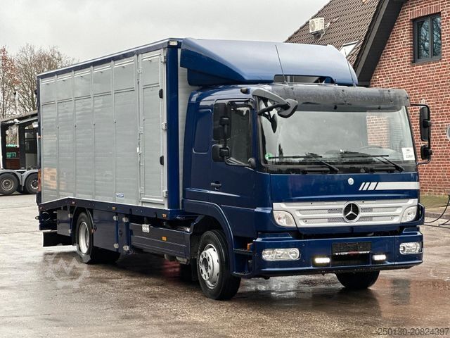 Viehtransporter LKW MERCEDES-BENZ Atego 1222L 4x2 BL 1.Stock Menke Viehwagen