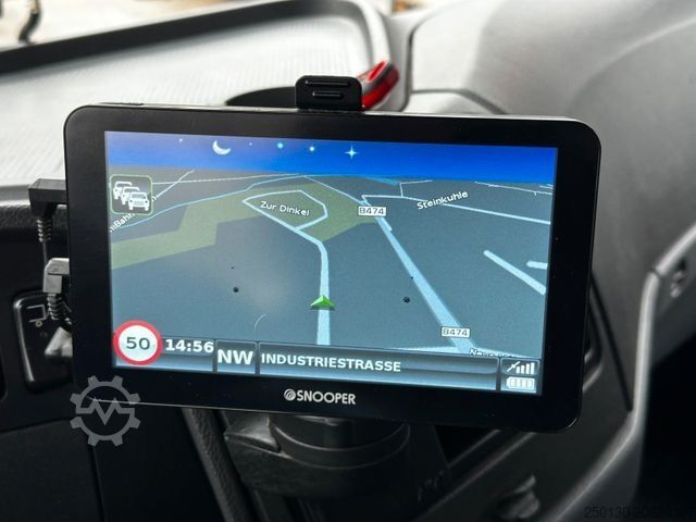 Viehtransporter LKW MERCEDES-BENZ Atego 1222L 4x2 BL 1.Stock Menke Viehwagen