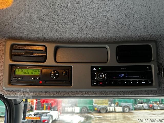 Viehtransporter LKW MERCEDES-BENZ Atego 1222L 4x2 BL 1.Stock Menke Viehwagen