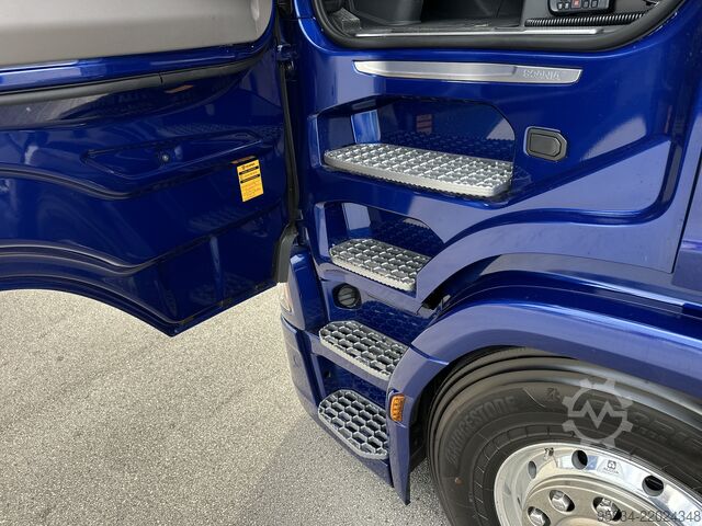Standard tractor unit SCANIA 590S FULL PNEUMATIC