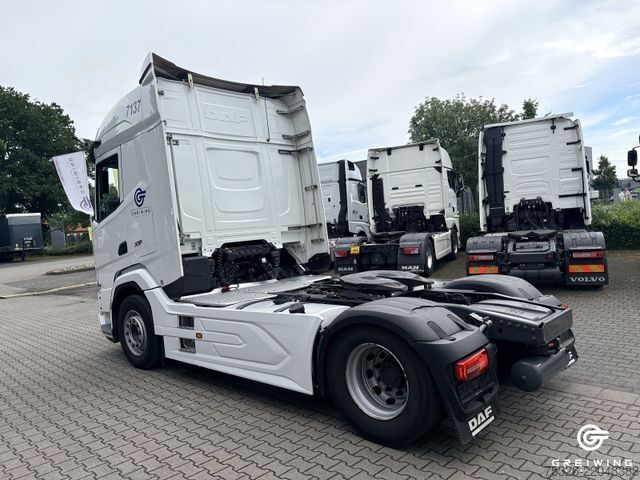 Standard tractor unit DAF XF 480 FT Retarder Nebenantrieb Standklima